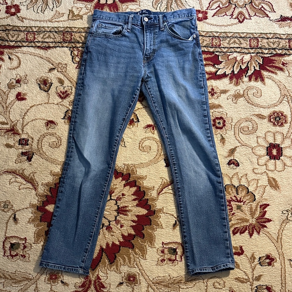 Gap Slim Straight Jeans
